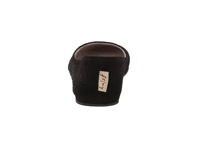 French Sole Sloop In Black