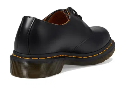 Dr. Martens Lace-up Leather Shoes Contrast Stitching In Black