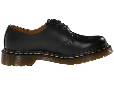 Dr. Martens Lace-up Leather Shoes Contrast Stitching In Black