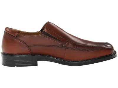 Dockers Proposal In Brown