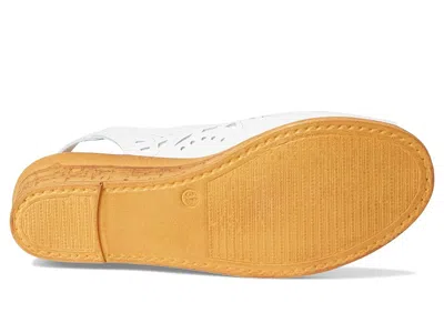 Spring Step Orella In White