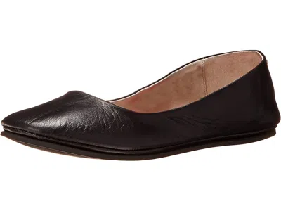 French Sole Sloop In Black