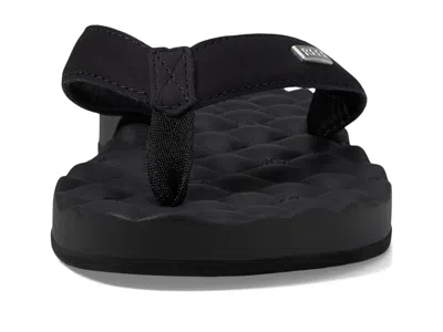 Reef Dreams In Black