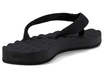 Reef Dreams In Black