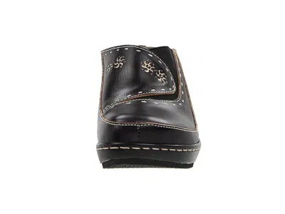 L'artiste By Spring Step Chino In Black