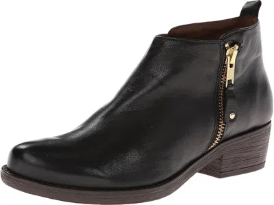 Eric Michael London In Black