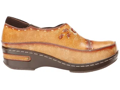 L'artiste By Spring Step Burbank In Brown