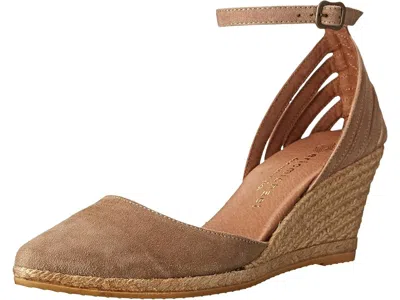 Eric Michael Vera In Brown