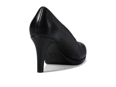 Naturalizer Michelle High In Black