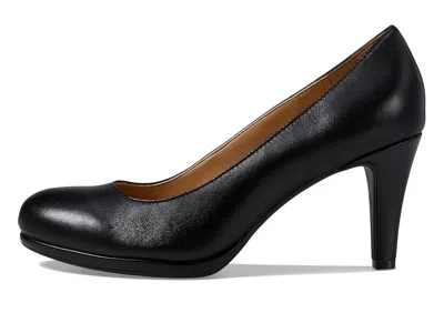 Naturalizer Michelle High In Black