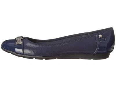 Anne Klein Akable Flat In Blue