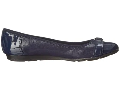 Anne Klein Akable Flat In Blue