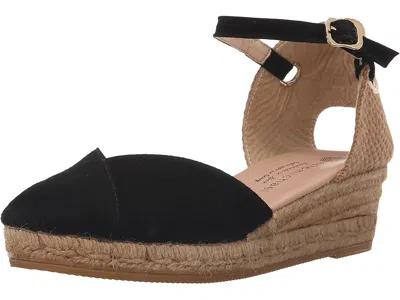 Eric Michael Copa In Black