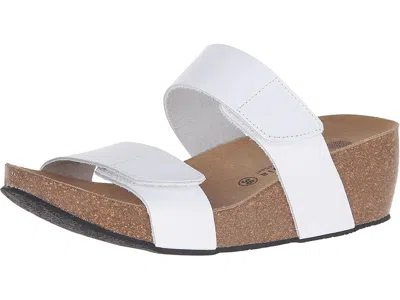 Eric Michael Liat In White