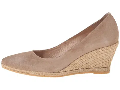 Eric Michael Teva In Brown