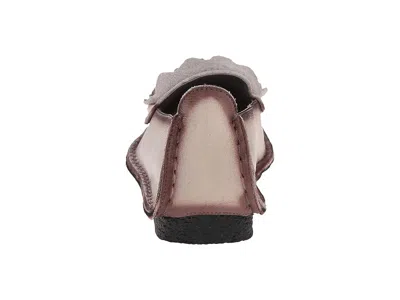 L'artiste By Spring Step Dezi In Neutral