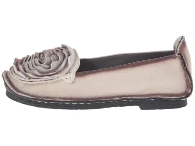 L'artiste By Spring Step Dezi In Neutral