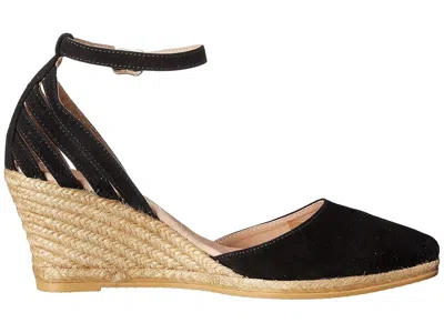 Eric Michael Vera In Black