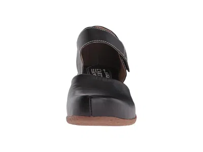 L'artiste By Spring Step Gloss In Black