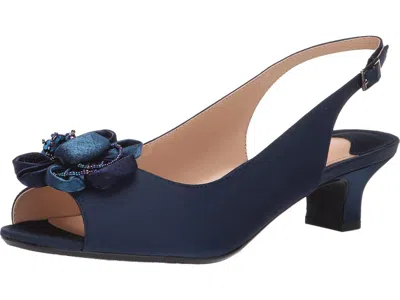 J. Reneé Leonelle In Multi