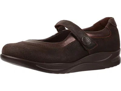 Sas Step Out In Brown