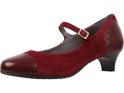 Sas Cate In Burgundy