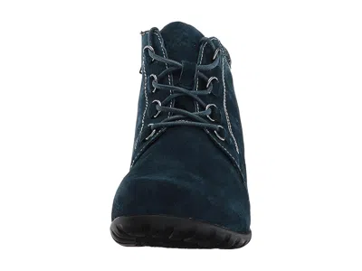 Propét Delaney In Blue