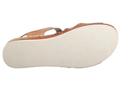 L'artiste By Spring Step Sumacah In Multi