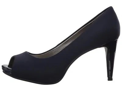 Bandolino Bdrainaa Womens Solid Manmade Pumps In Multi