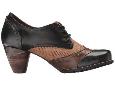 L'artiste By Spring Step Bardot In Multi