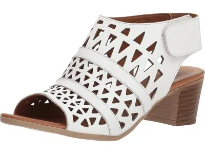 Spring Step Dorotha In White