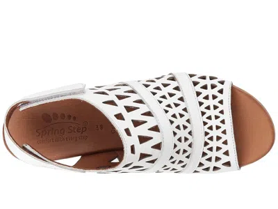 Spring Step Dorotha In White