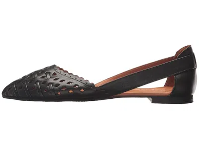 Spring Step Delorse In Black