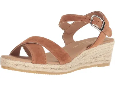 Eric Michael Ashley In Brown