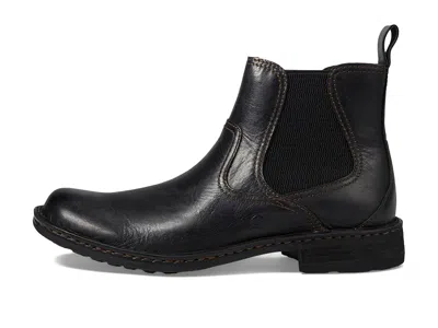 Born Hemlock In Black