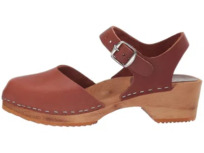 Mia Sofia In Brown