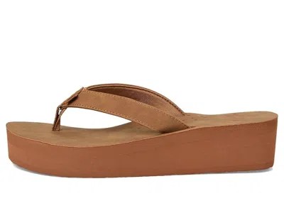 Roxy Melinda In Brown