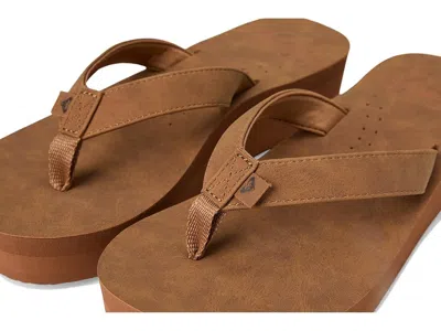 Roxy Melinda In Brown
