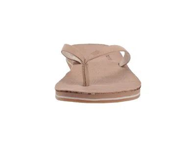 Hari Mari Meadows In Sand