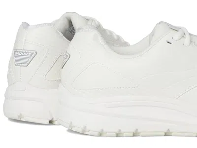 Brooks Addiction Walker 2 In White