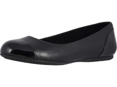 Softwalk Sonoma Cap Toe