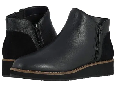 Softwalk Wesley Bootie In Black