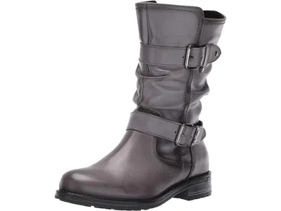 Eric Michael Noelle In Gray