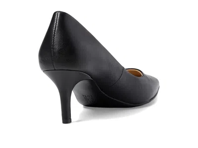 Naturalizer Everly In Black