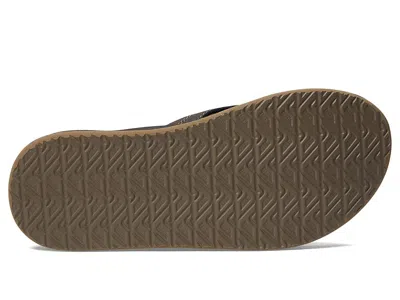 Reef Element Tqt In Brown