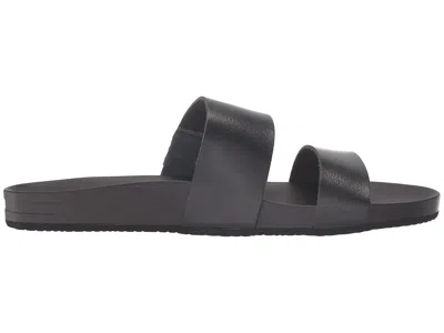 Reef Cushion Vista In Pattern