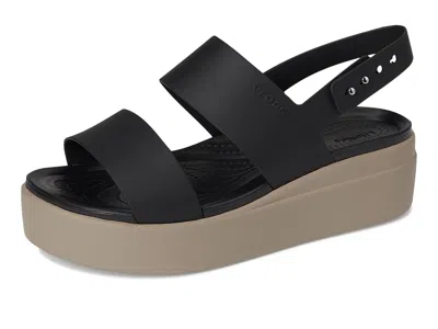 Crocs Brooklyn Low Wedge In Black