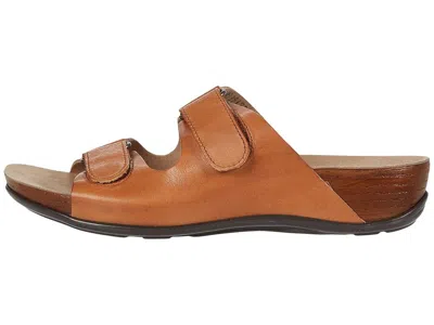 Sas Seaside In Brown