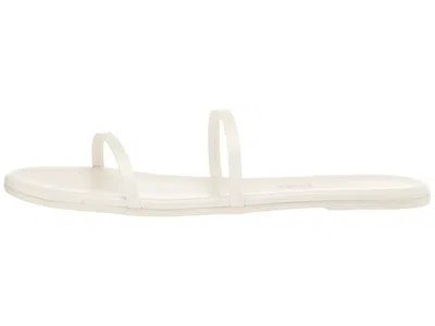 Tkees Gemma In White