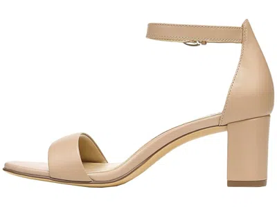 Naturalizer Vera In Brown